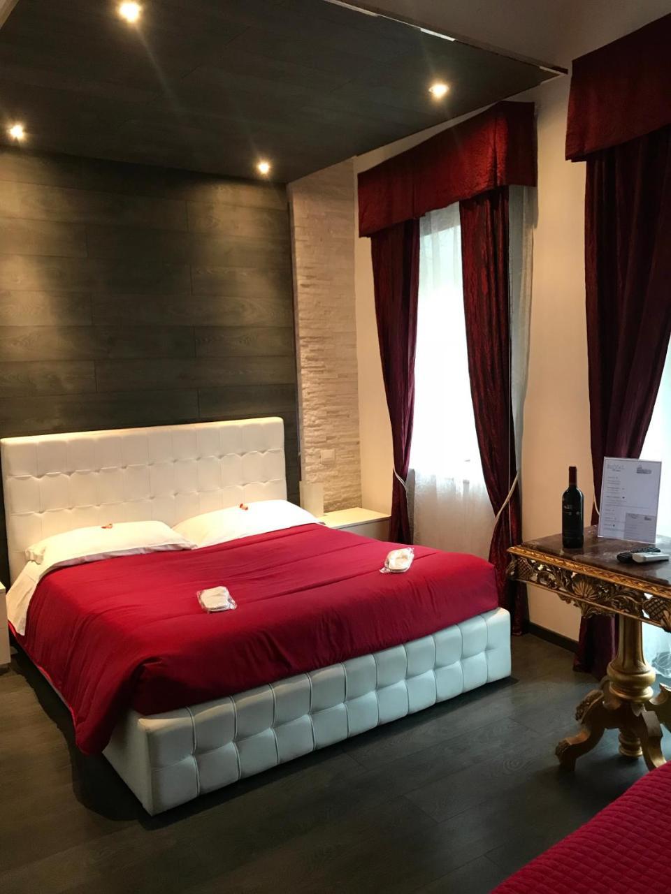 Royal Rooms Rome Extérieur photo
